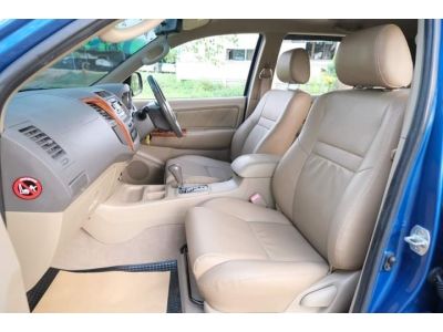 Toyota Fortuner 3.0V A/T ปี2008 รูปที่ 6